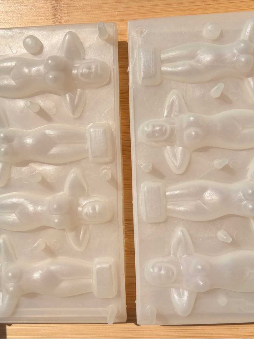 VTG ice nudes Teal Box - Novelty Ice Cube Mold Set - Picture 4 of 11